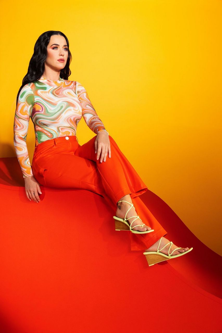 Katy Perry Feet